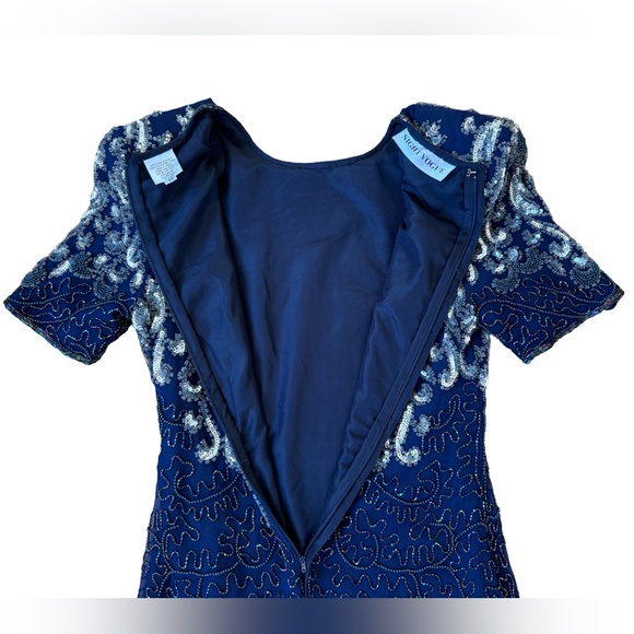 Vintage Night Vogue Sequinned Beaded Evening Dress - Picture 3 of 11